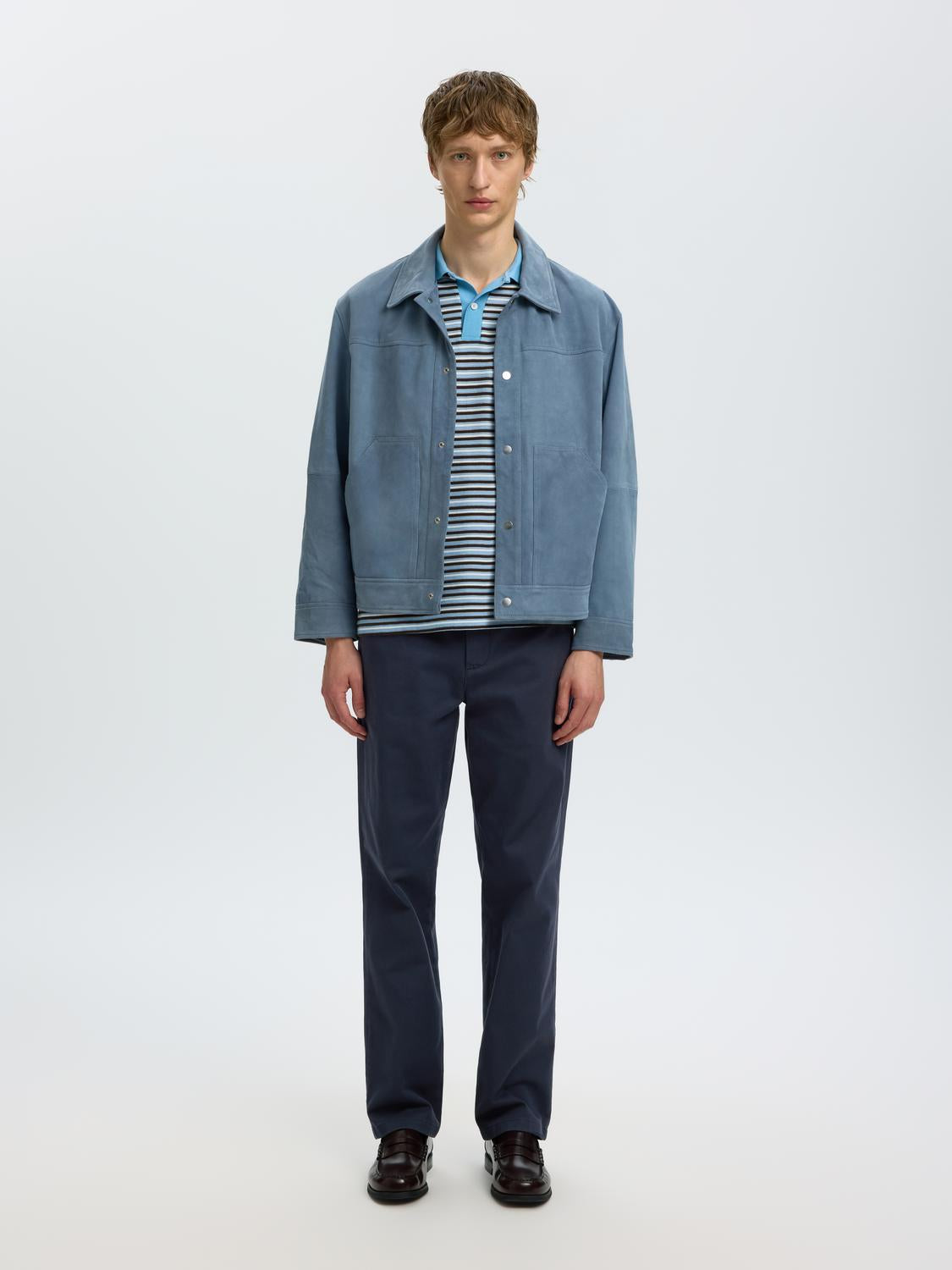 model_shot-front_full